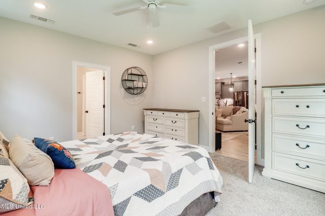 13229 Artisan Road, Gulfport, MS 39503