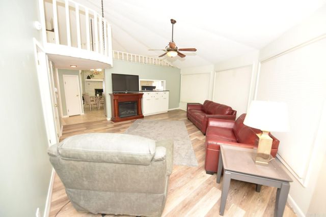 232 Snead Drive, Fairfield Bay, AR 72088