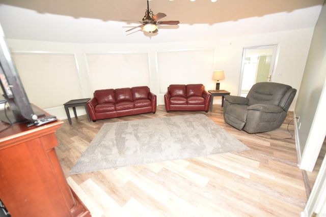 232 Snead Drive, Fairfield Bay, AR 72088