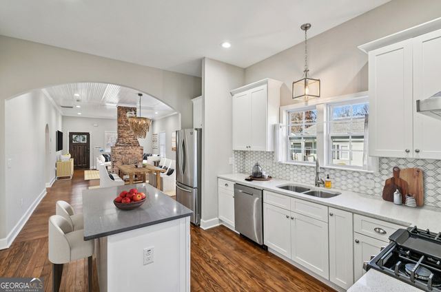 3262 Dogwood Street, College Park, GA 30337