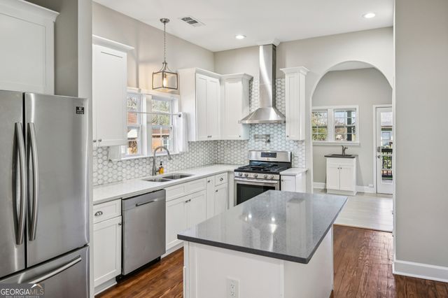 3262 Dogwood Street, College Park, GA 30337