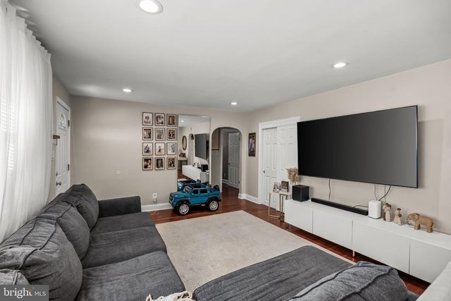 3815 ROYAL AVE, Pennsauken, NJ 08110