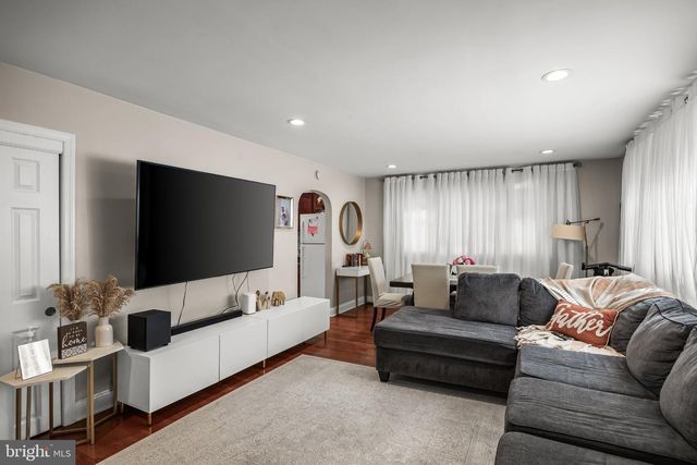 3815 ROYAL AVE, Pennsauken, NJ 08110