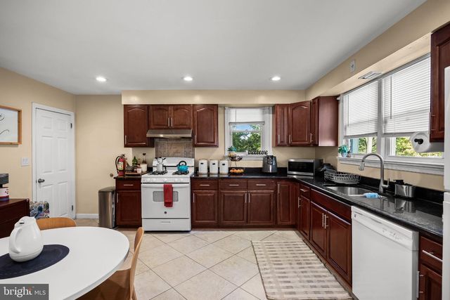 3815 ROYAL AVE, Pennsauken, NJ 08110