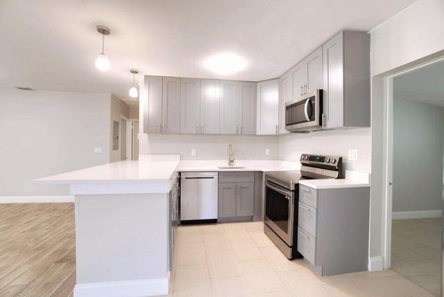 1117 NW 7th Terrace, Fort Lauderdale, FL 33311