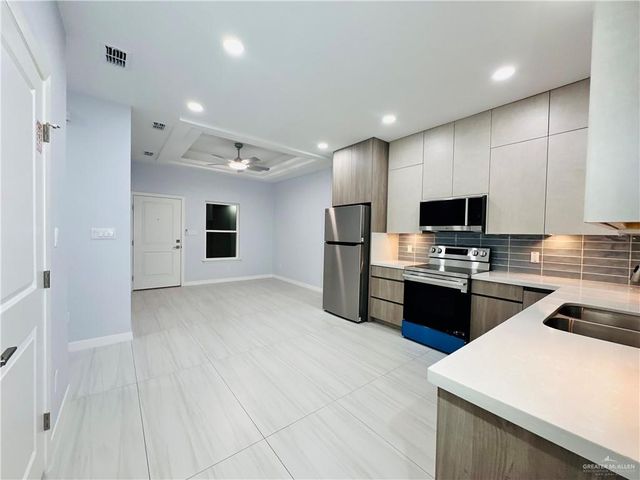 11313 N 25th Street 1, Mcallen, TX 78504