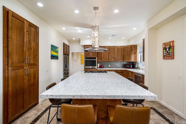 128 Desert W Drive, Rancho Mirage, CA 92270