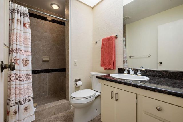 128 Desert W Drive, Rancho Mirage, CA 92270