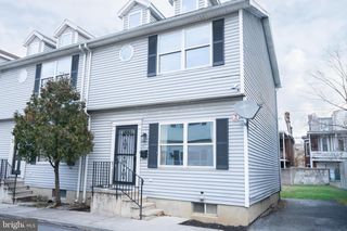 131 N LINDEN ST, Harrisburg, PA 17103