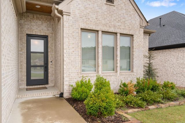 86 Copper Circle, Little Rock, AR 72223