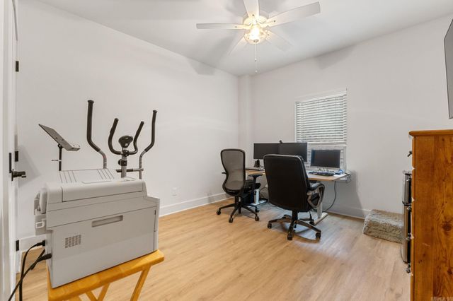 86 Copper Circle, Little Rock, AR 72223