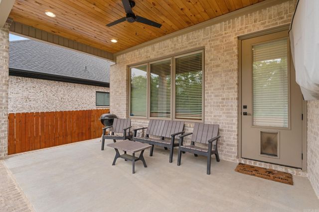 86 Copper Circle, Little Rock, AR 72223