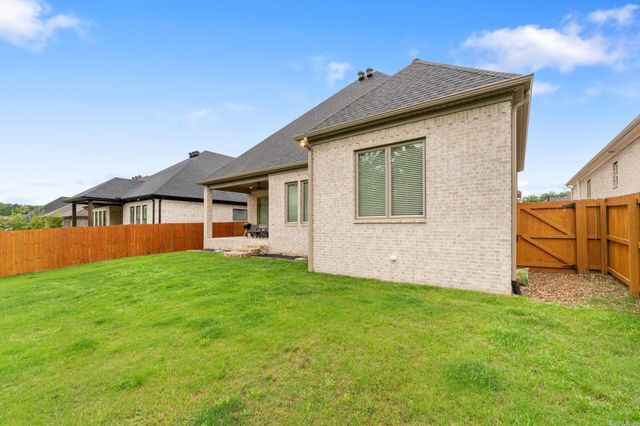 86 Copper Circle, Little Rock, AR 72223