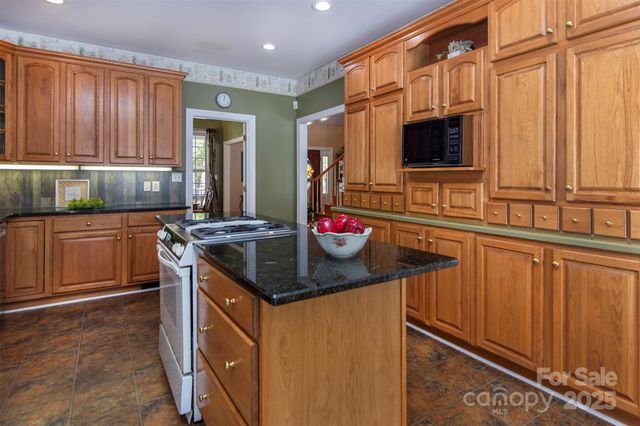 1595 High Ridge Drive, Stanley, NC 28164