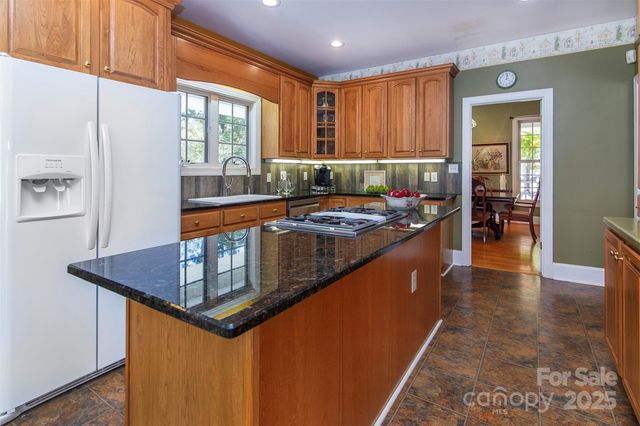 1595 High Ridge Drive, Stanley, NC 28164