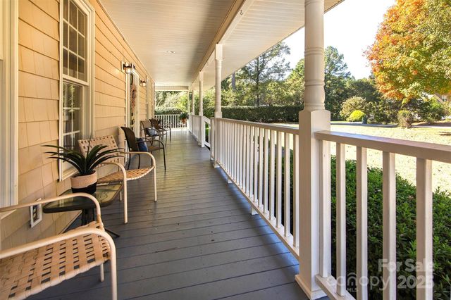 1595 High Ridge Drive, Stanley, NC 28164