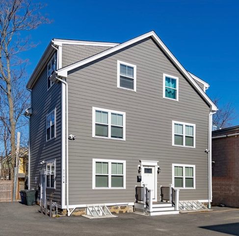 3381R Washington 1, Boston, MA 02130