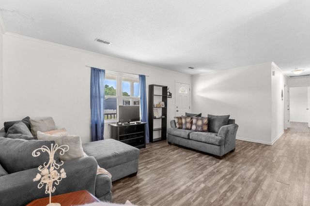 5936 Rosewood Dr., Myrtle Beach, SC 29588