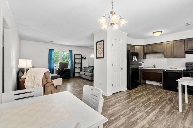 5936 Rosewood Dr., Myrtle Beach, SC 29588
