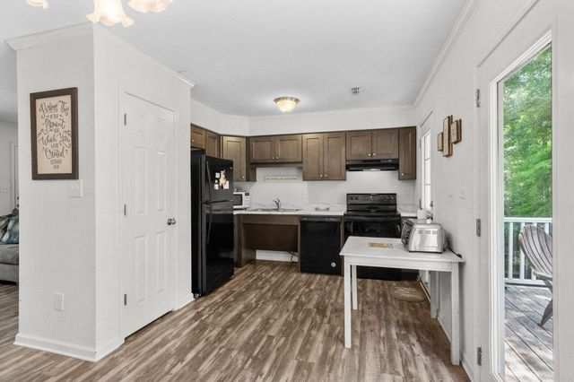 5936 Rosewood Dr., Myrtle Beach, SC 29588