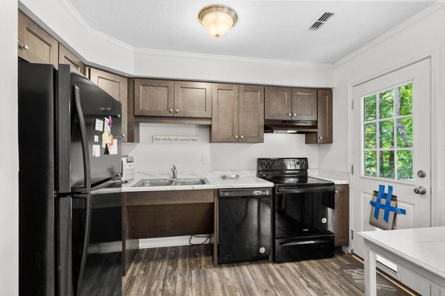 5936 Rosewood Dr., Myrtle Beach, SC 29588