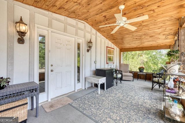 710 Town Mountain Road, Hayesville, NC 28904