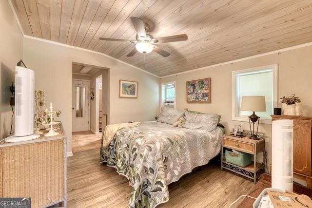710 Town Mountain Road, Hayesville, NC 28904