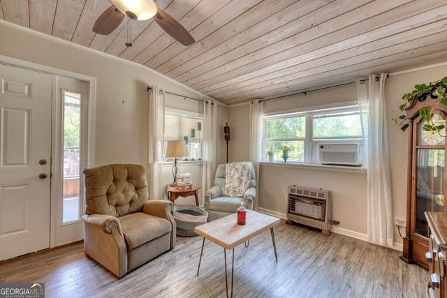 710 Town Mountain Road, Hayesville, NC 28904