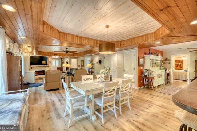 710 Town Mountain Road, Hayesville, NC 28904