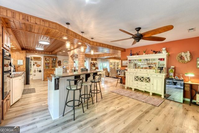 710 Town Mountain Road, Hayesville, NC 28904