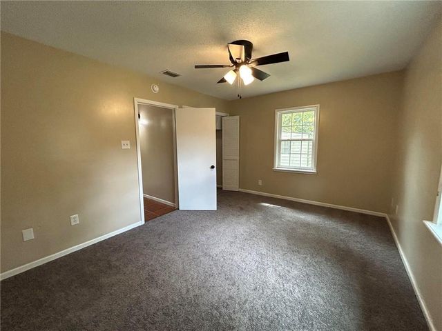 2355 Wagner Street, Mobile, AL 36617