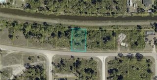 1035 Winters ST E, Lehigh Acres, FL 33974