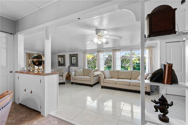 2256 Marina Park DR, Fort Myers, FL 33905