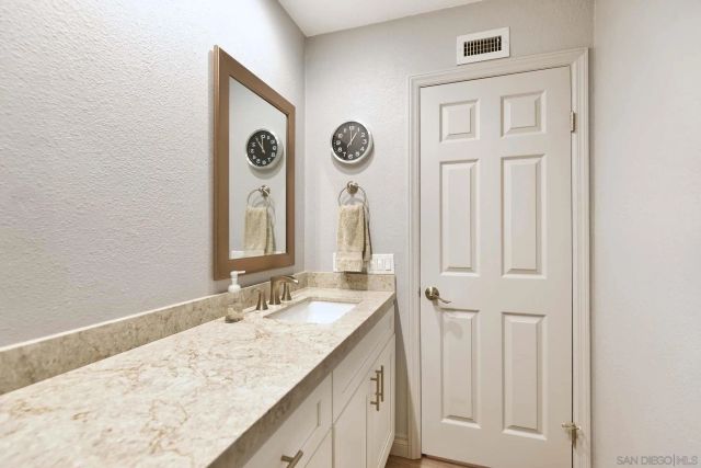 1609 Caminito Asterisco, La Jolla, CA 92037