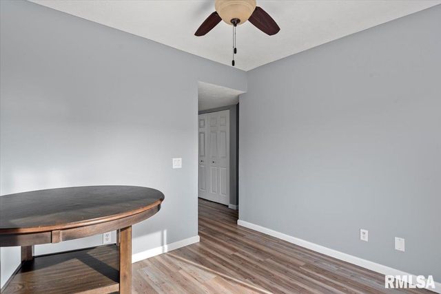 130 Genoa Drive, Springfield, IL 62703