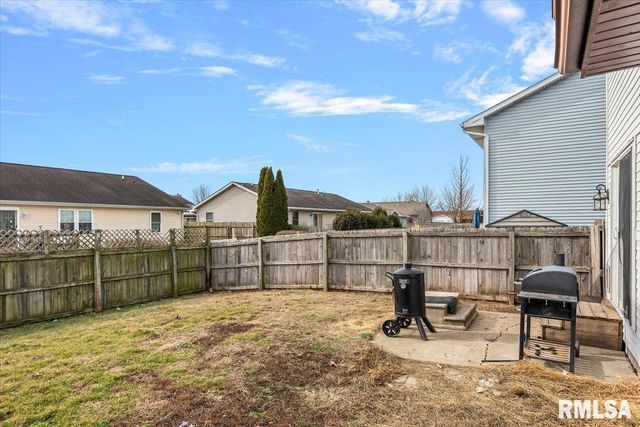 130 Genoa Drive, Springfield, IL 62703