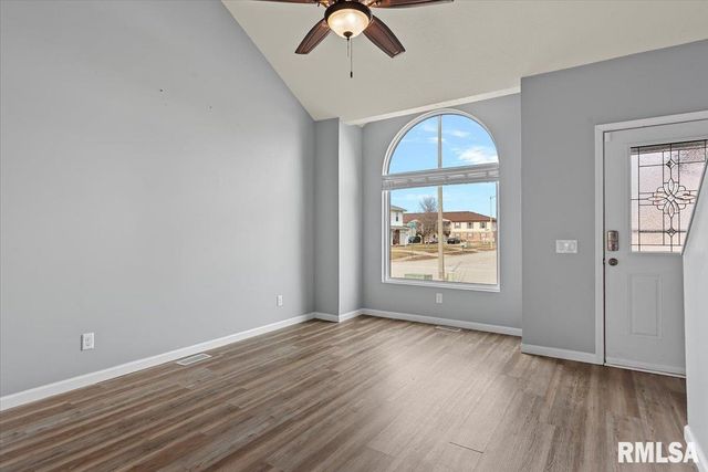 130 Genoa Drive, Springfield, IL 62703