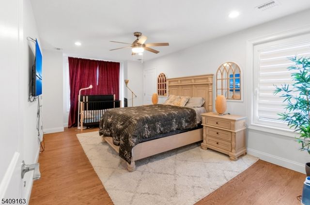 112 E 12th st, Linden City, NJ 07036