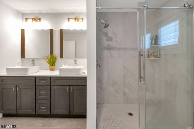 112 E 12th st, Linden City, NJ 07036