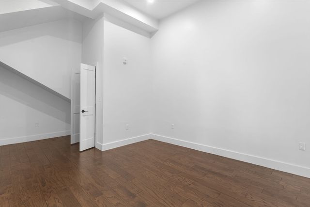 133 Boardman 1, Boston, MA 02128