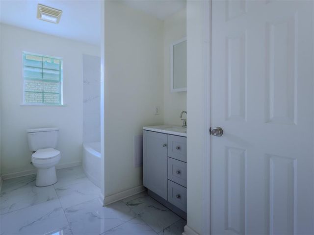 1807 Theriot Street, Lake Charles, LA 70601
