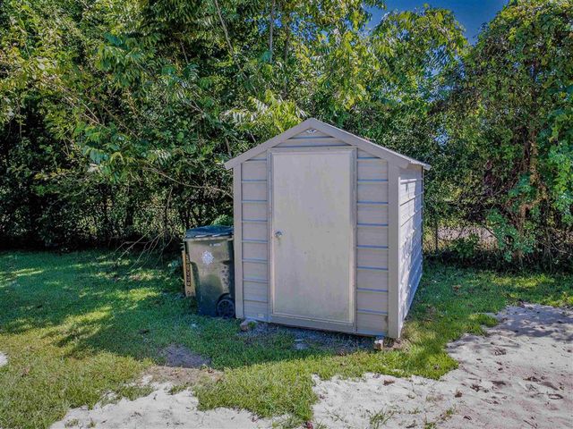 1807 Theriot Street, Lake Charles, LA 70601