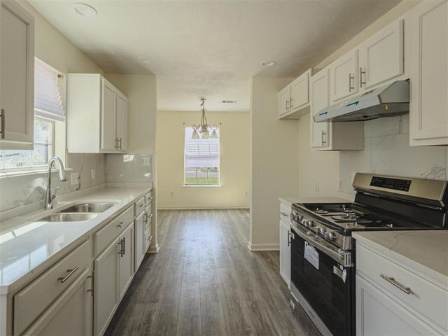 1807 Theriot Street, Lake Charles, LA 70601