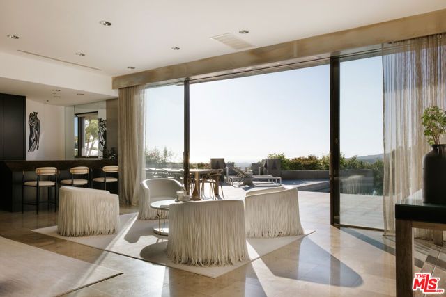 301 Trousdale Place, Beverly Hills, CA 90210