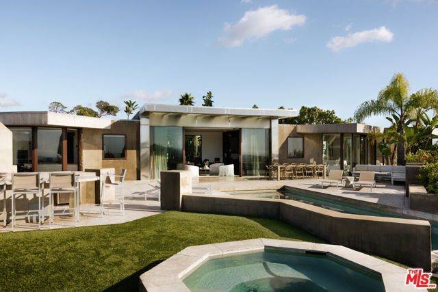 301 Trousdale Place, Beverly Hills, CA 90210