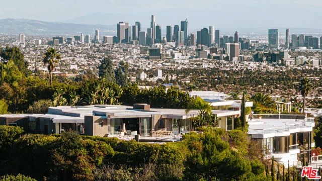 301 Trousdale Place, Beverly Hills, CA 90210