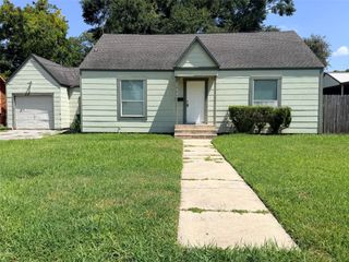 911 Gale Street, Houston, TX 77009