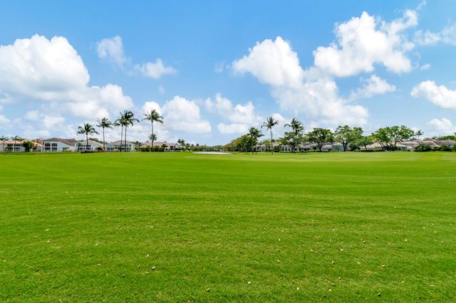 4114 NW Briarcliff Circle, Boca Raton, FL 33496