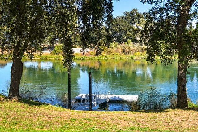 22894 Blue Jay Lane, Anderson, CA 96007