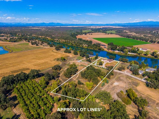 22894 Blue Jay Lane, Anderson, CA 96007